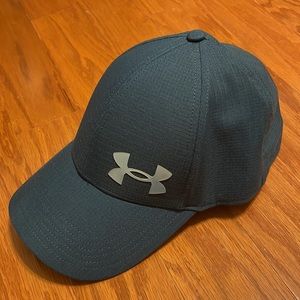 EC Under Armour Men’s Fitted Cap Size M/L